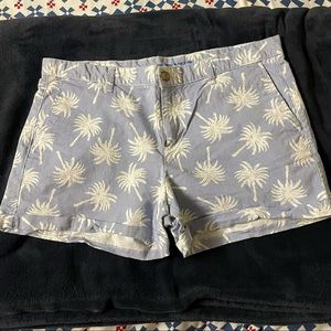 Gap size 14 shorts